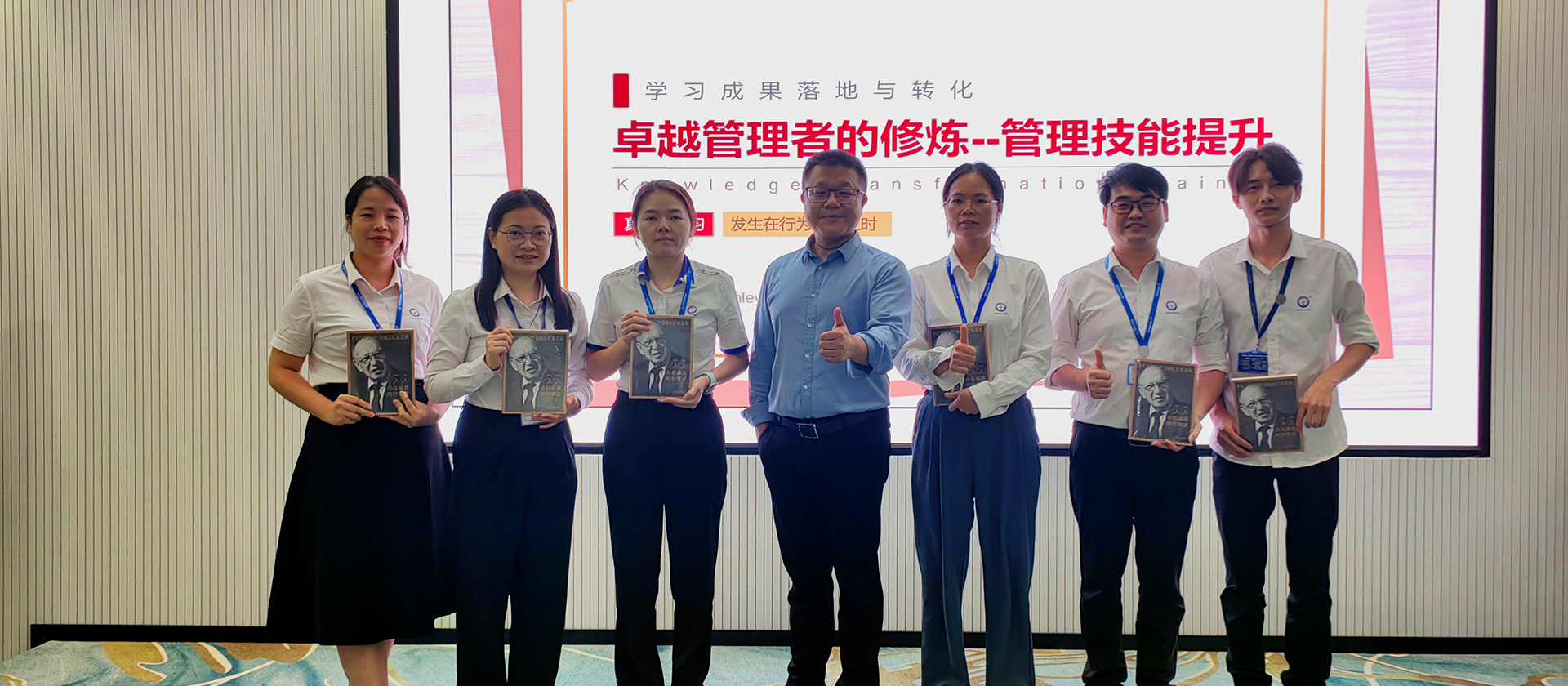 精准评估，，，，，，，，优化人才结构